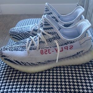 Yeezy Boost 350 V2 Zebra